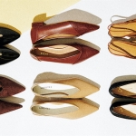 「美脚ぺたんこ靴」の秘密丨旬のデザイン「甲のカッティング」でキレイを上乗せ
