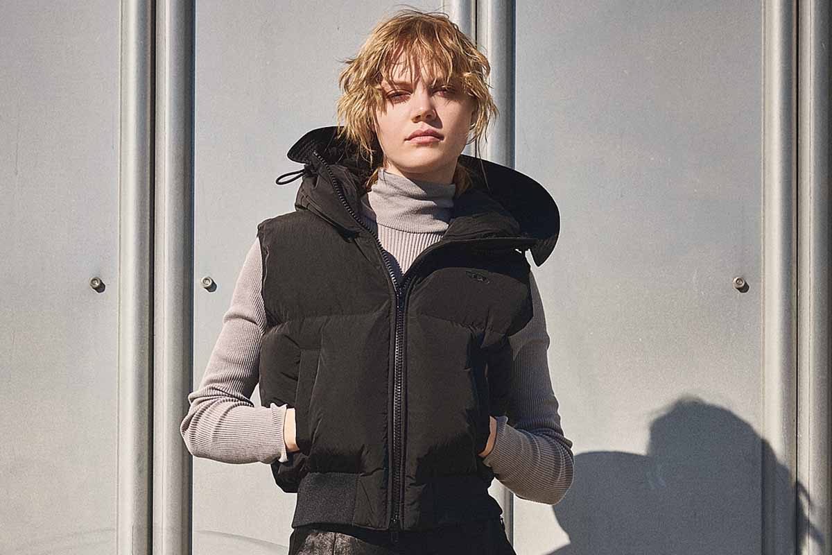 明日なに着る？】カジュアルな服をキレイに整える「グレーの