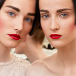 2015/16秋冬　CHANELオートクチュールコレクション　メークアップ バックステージ速報