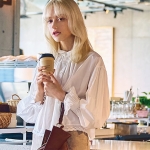 細くても「体のラインが出ない」スカート：膨らまない厚みがある「Iラインシルエット」