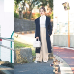 モデル武智志穂さんのワイドパンツコーデは「目線を上に」がキーワード
