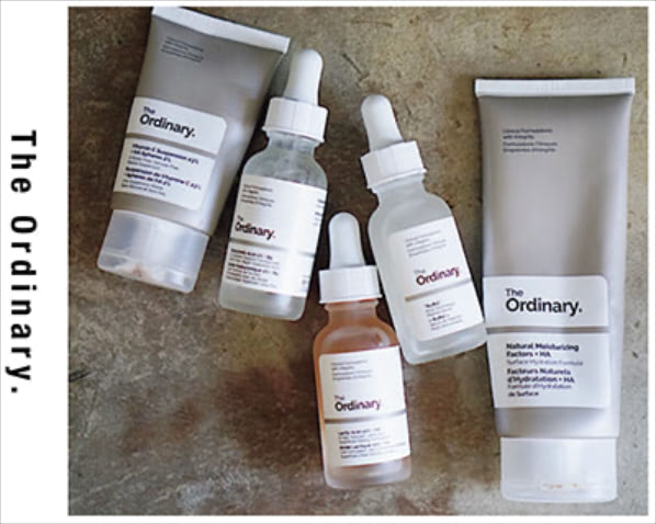 「ピンポイントな肌トラブルに効く」 「日本未上陸のカナダ発スキンケアブランド“The Ordinary”。ニキビや毛穴、美白など、悩み別に種類が豊富なのが特徴。これだけそろえても1万円いきません。さらに、日本にはない成分含有量の高さから、すぐ効果が感じられます。もうほかのものに浮気ができなくなりました」（フラワースタイリスト／守屋さん）