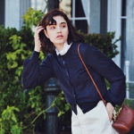 「透けない白」のパンツ・スカート 「ひらつかない」まっすぐなシルエットが長く使える理由