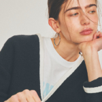 軽くて疲れずキレイに見える「ジャケットのようなトップス」