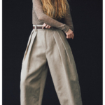 【明日なに着る？】ラクしてキレイにスタイルUP「曲線ワイドパンツ」