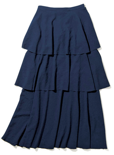 スカート 35,000円＋税／GREED International（GREED International Tokyo Store）
