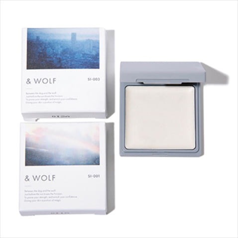 【パッケージまで美しい】 & WOLF シマーヌードイルミネーター 全3色 各2,420円／シロク 「ナチュラルな発色とツヤで“素肌っぽい”ままメリハリを生むイルミネーター。空を写したパッケージもいい」（GISELe編集C・A）【POINT】スキンケアブランド「N organic」から誕生したメイクアップブランド。「Ｎ organic」のスキンケア成分をそのまま配合しているので、ケアしながらメイクが可能。しっかりとしたテクスチャーで肌に密着するハイライトは内側から発光したよ