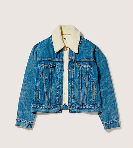 ジャケットつきデニムジャケット 22,000円／リーバイス（レイ ビームス 新宿）