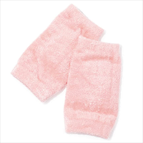 BEAUTY DROP ハイドロゲルヒジカバー 1,078円／コジット　ひじの黒ずみやかたくなった角質をケアするタオル。カバーの内側は美容成分をまぜ込んだゲルになっているため、腕を通すだけでしっとりとした肌質が手に入る。