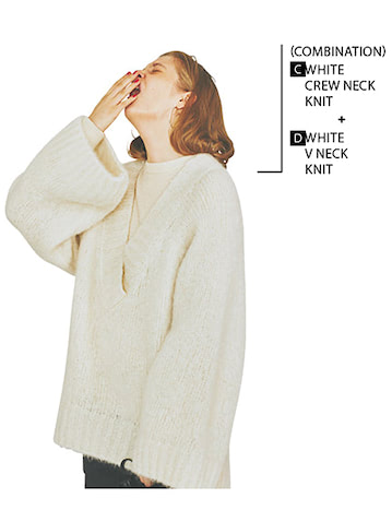 C.白クルーネックニット 29,480円／THE SHINZONE（Shinzone ルミネ新宿店） D.白Vネックニット 46,200円／ガリャルダガランテ（ガリャルダガランテ 表参道店）  黒パンツ 17,600円／LE PHIL（LE PHIL NEWoMan 新宿店）　ピアス 4,840円／TODAYFUL（Life’s 代官山店）