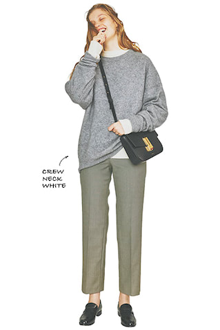 C:白クルーネックニット 29,480円／THE SHINZONE（Shinzone ルミネ新宿店）　F:グレーニット 32,000円／N.O.R.C by the line（N.O.R.C）　チェック柄パンツ 36,300円／FUMIE TANAKA（ドール）　黒ショルダーバッグ 56,100円／デメリエ（ユナイテッドアローズ 六本木ヒルズ店）　黒ローファー 16,390円／A de Vivre