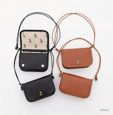 27,500円／ITTI × DODO JEAN  完売につき多くの問い合わせがあった"MICHELLE ERRAND POUCH"のニューモデル。今回は、財布とスマホ、カードケースなどが入る、ミニマルなサイズで登場。