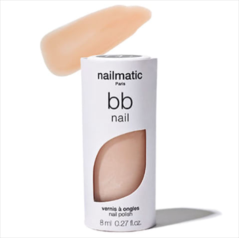 【ネイルを休みたいときに】 NM ビービーネイル MEDIUM 2,090円／nailmatic（ナショナル・ベンディング）何も塗っていない風ながら、爪表面にふわりとマットなヴェールをまとわせ、傷や凹凸を目立ちにくく。ビタミン配合。