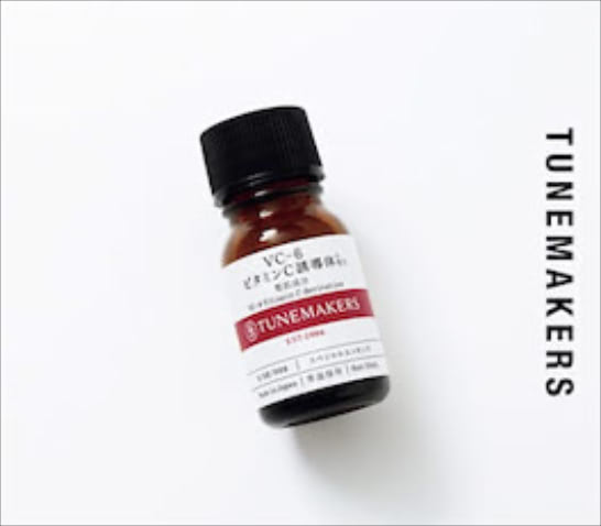 「ニキビ跡が残らない」： VC-6 ビタミンＣ誘導体 10mL 1,650円／チューンメーカーズ　「吹き出物ができたときに塗って寝ると翌朝おさまってくれるお守り的アイテム。本体はかなり少量ですが、いつものスキンケアにプラスして使うことができ、応用が利くので便利です」（化粧品会社経営／常岡さん）