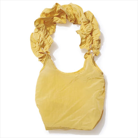 BRAND:HELOYSE　SIZE:22×28×13.5cm　●イエローナイロンバッグ 8,800円／エロイーズ（ジャック・オブ・オール・トレーズ プレスルーム）SIZE:22×28×13.5cm　同素材のファスナーポーチつき。