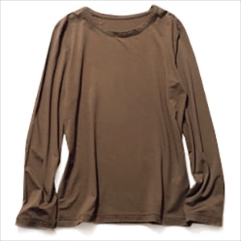 カーキロングスリーブTシャツ 19,800円／Y’s（ワイズ プレスルーム）