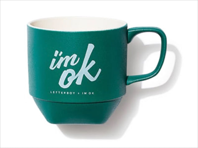 LOGO CUP： マグカップ 2,090円／レターボーイ×アイムオーケー（アイムオーケー）　プラスチック製で割れにくいため、家でも職場でも気軽に使える。