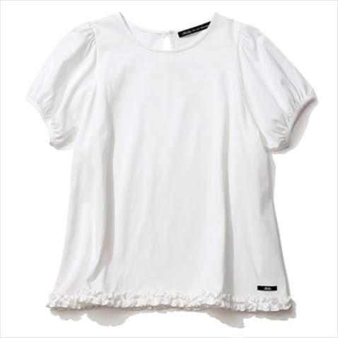 すそのフリルがパフスリーブに趣を加算 ⚫︎白フリルTシャツ 14,080円／ビリティス・ディセッタン（ビリティス）　コットン100％のやわらかな風合い。シルエットのかわいさが引き立つコンパクトサイズ。
